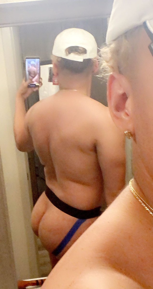 shadezay1's tweet photo. Check my @OnlyFans to see more✨❤️‍🔥❤️‍🔥 #gay #onlyfansbutt #grind 

Swipe on my bio https://t.co/cIA4MJpurJ