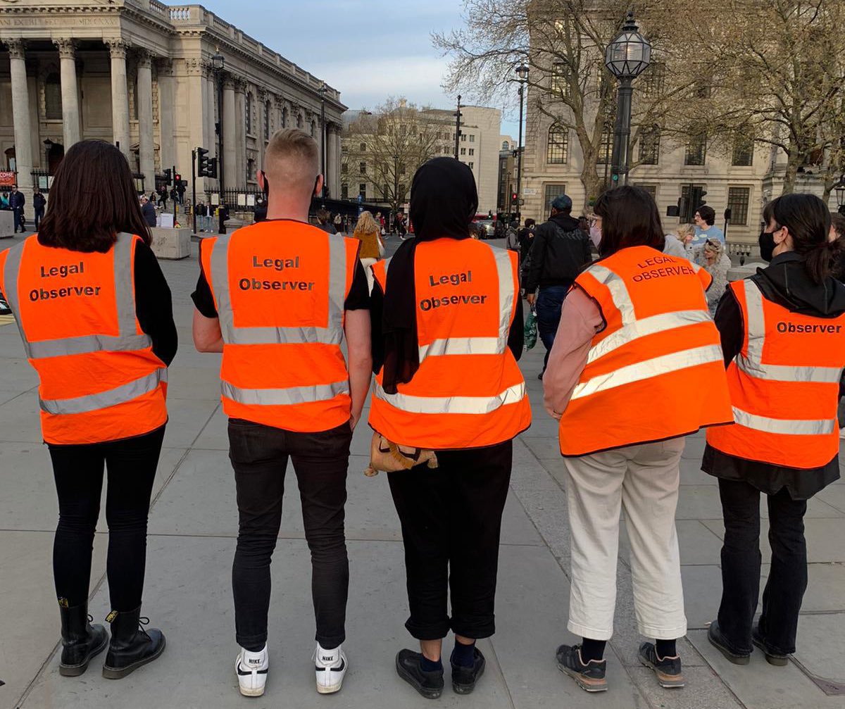 📢📢📢 We are looking for more VOLUNTEER LEGAL OBSERVERS for ongoing protests.

We strongly encourage the involvement of law students/graduates from Black, Brown &amp; Racialised Groups. 

We will provide training. Email us at blackprotestlegal@protonmail.com to sign up.