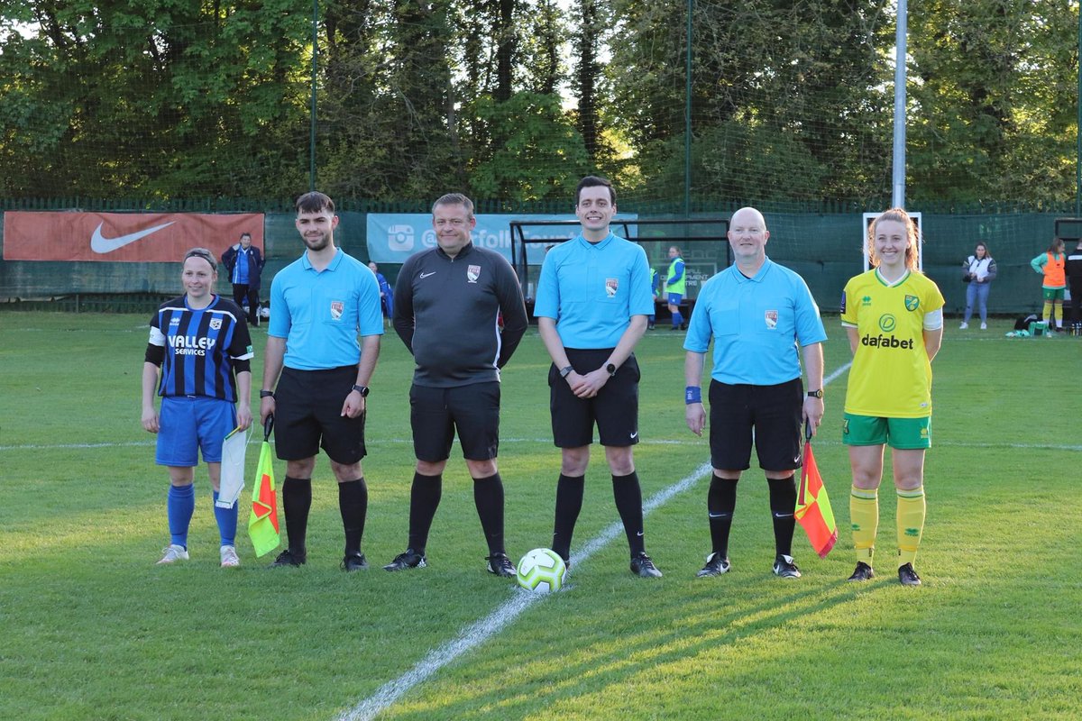 Last nights Match Officials for the @HarrodSport #WomensCup at @theFDCNorfolk. 

#NorfolkReferees #NorfolkFootball ⚽️🏆