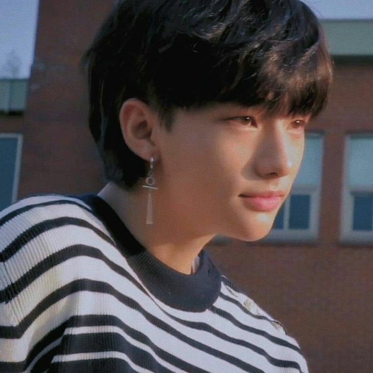 bluvyia's tweet photo. Seni de görmek istiyorum o sahnede 
#스트레이키즈 #StrayKids #SKZAllAroundTheWORLD SKZ WORLD DOMINATION 
@Stray_Kids https://t.co/ePyYSxP1yy