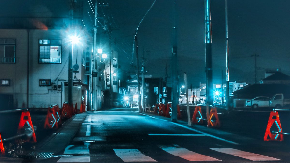yorii_official's tweet photo. 中心市街地活性化推進室です。雨の市街地の様子です。
#寄居町 #夜景 #中心市街地活性化 https://t.co/AZlska7jFJ