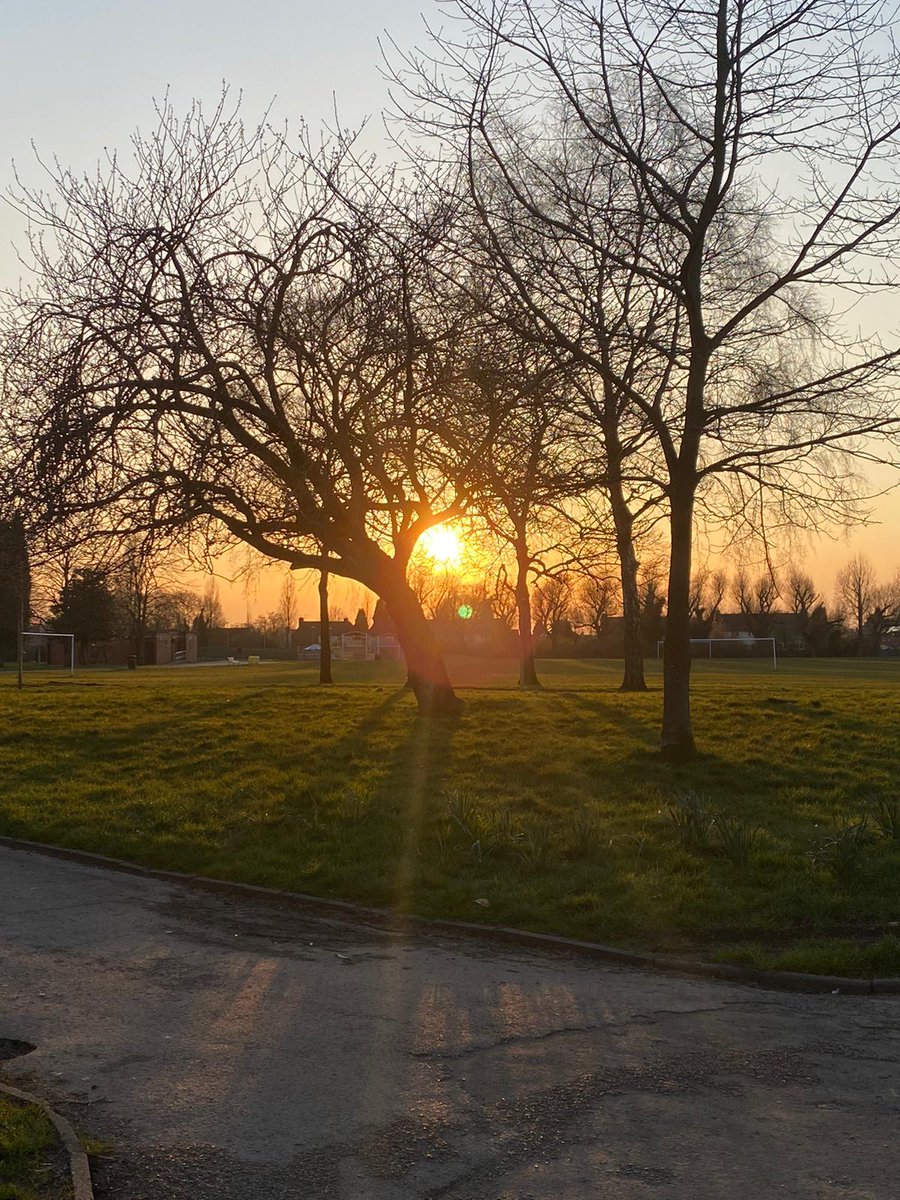 definitionltd's tweet photo. With #MentalHealthAwarenessWeek last week, and #NationalWalkingMonth in May, we've been encouraging the team to take longer lunches &amp; get outside!

Here are a couple of shots from the #DefinitionTeam this month!📸

#AgencyLife #TeamSupport #Wellbeing https://t.co/s3Hnm59Vzu