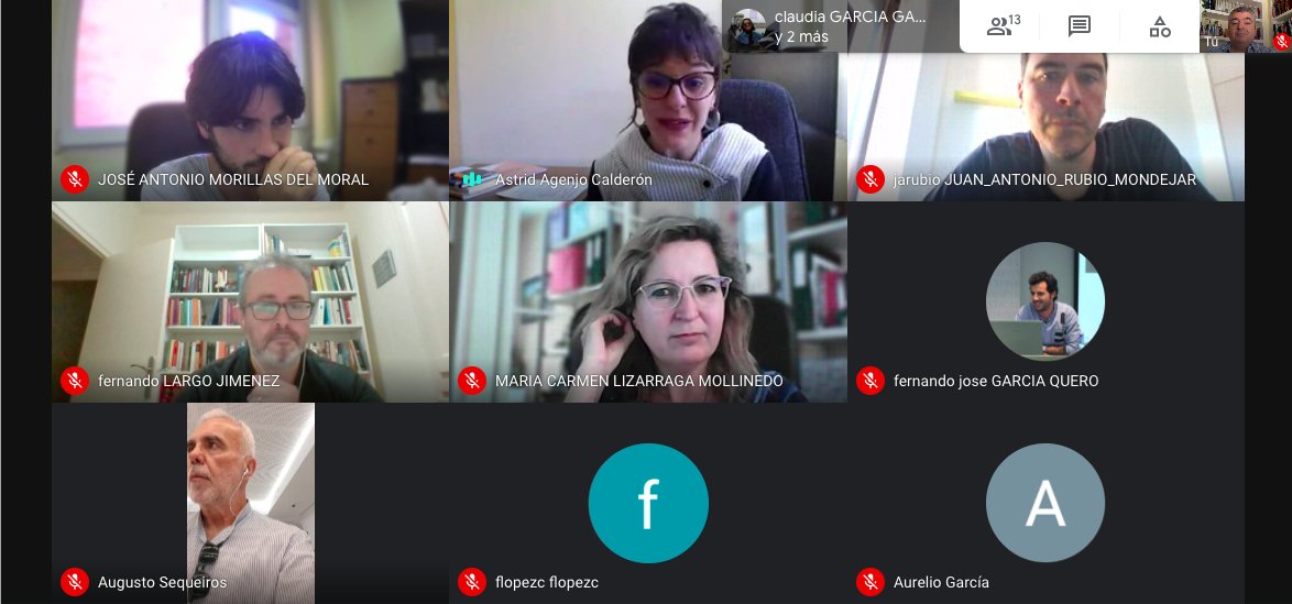 ¿Cómo se enseña Economía en la Univ.? 

Buena parte del alumnado solo ve el enfoque ortodoxo y ni siquiera llega conocer en la carrera otros enfoques no neoclásicos

Salirse del marco de la ortodoxia es posible, si bien en las guías docentes no está el enfoque crítico

@Astrid_AC