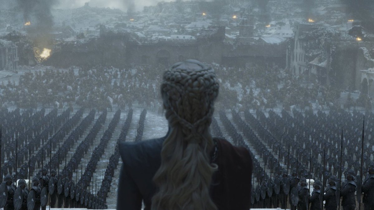 GameOfThroneFR's tweet photo. Il y a 2 ans jour pour jour le dernier épisode de Game of Thrones était diffusé. Une fin qui en a divisé plus d’un mais qui a malgré tout signé la fin de l’une des meilleurs séries de tous les temps. 🗡 https://t.co/YHHbGxPrgB