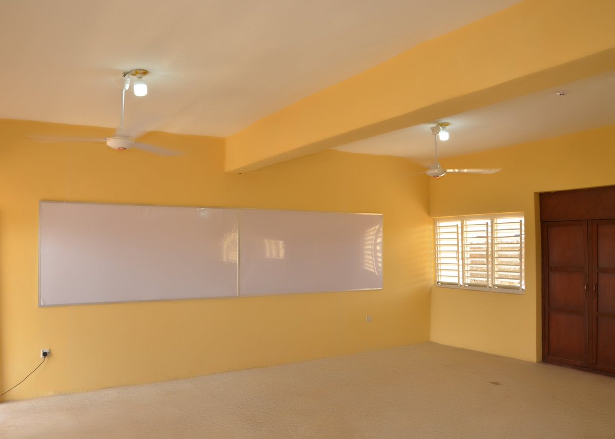 enviupdatelasg's tweet image. LASG have so far completed over 1,097 projects covering 970 schools across the State. In the last two years, our government has ensured the prompt construction and rehabilitation of 322 dilapidated public schools,...
3/4