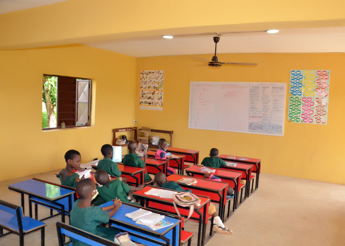 enviupdatelasg's tweet image. ...while 87,000 dual composite units of furniture were supplied to Primary and Secondary schools across the State.
4/4

@followlasg
@jidesanwoolu
@TokunboWahab
@osaelagos
@gbenga_omo
@gboyegaakosile
@Mr_JAGs

#Education
#ForAGreaterLagos