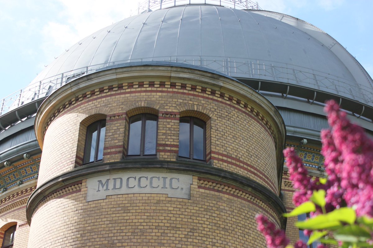 GalacticRAVE's tweet photo. @EricLagadec @Astro_MiguelM @10943_Brunier @LucieLeboulleux @MatBethermin @djulik @bmac_astro @alexislavail @Badrizio @DrMaz_Astro @AbsilOli Großer Refraktor @AIP_Potsdam #WorldObservatoriesTour https://t.co/nWtLxYHsUt