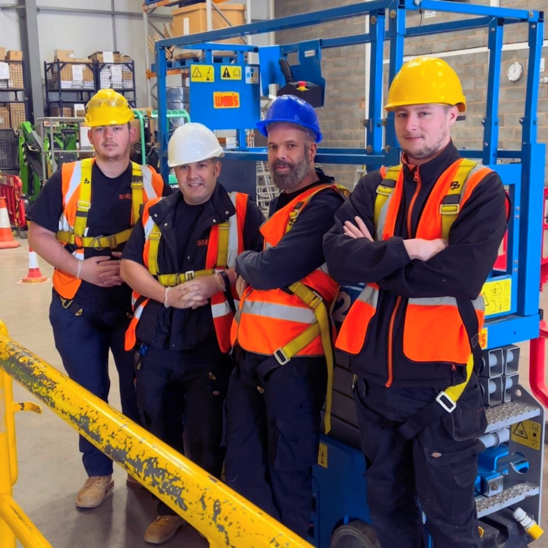 Skratch_UK's tweet photo. Brilliant pictures from our Skratch Engineers who attended their IPAF training yesterday! π·π οΈ
#training #IPAF #personaldevelopment #investinstaff #av #audio #visual #PPE #engineers #skratch https://t.co/TuHYOkULdw