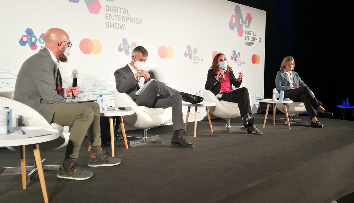 sjunestrand's tweet photo. Super interesting debate "Reaching SDG 11: Sustainable and Smart Cities" at #DES2021 Results:
- #UrbanAgenda tool for #SustainableCities Rebeca López 
- IoT and 5G generate Big Data for #SmartCities @cesar_yllera
- #Data drives changes in #UrbanDesign Paula Albaladejo https://t.co/YBIiwg0SzO