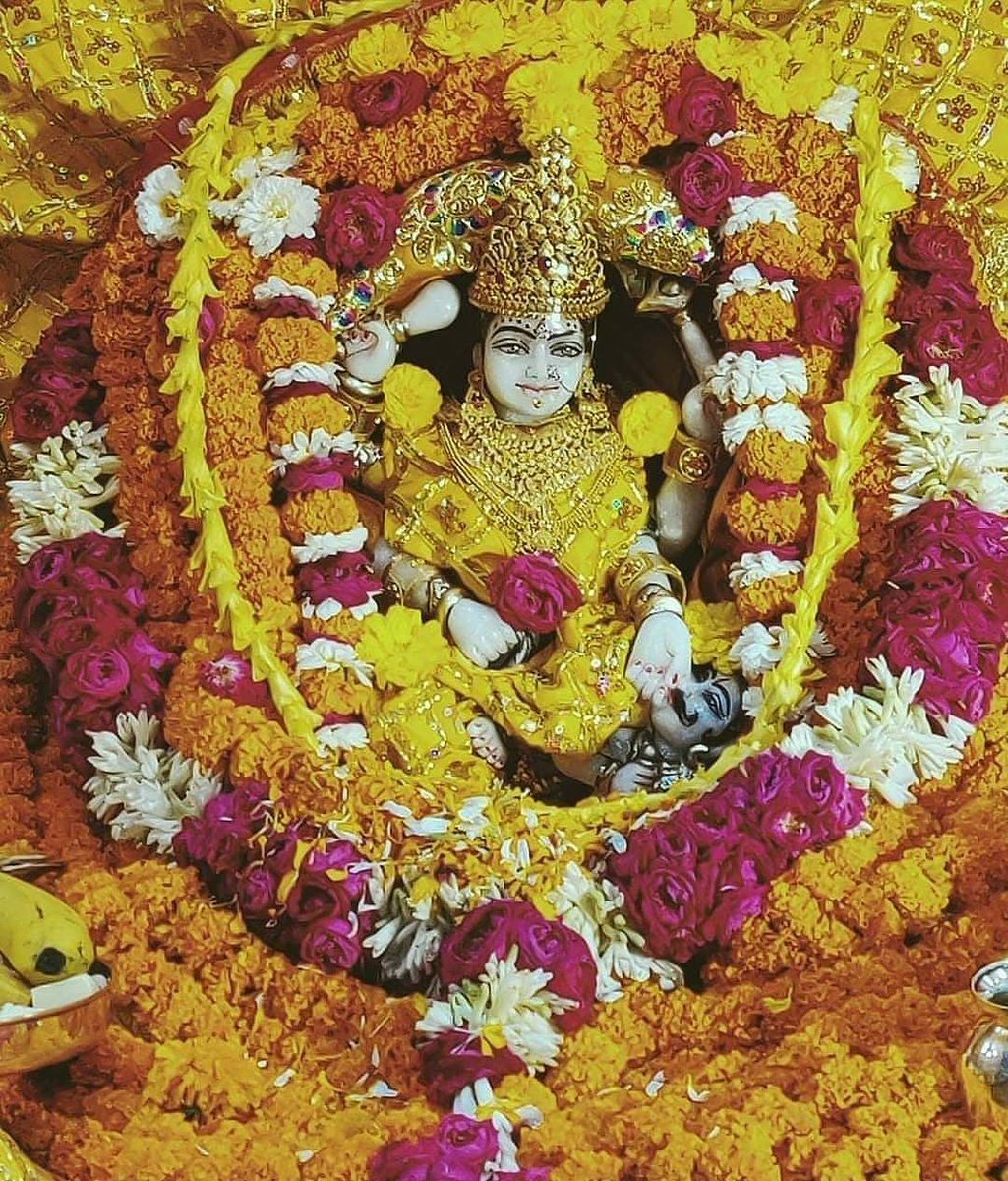 baglamukhipuja's tweet photo. माँ बगलामुखी की उपासना से शत्रुओं का स्तम्भन होता है तथा जातक का जीवन निष्कंटक हो जाता है। https://t.co/zZvz0lqYPw