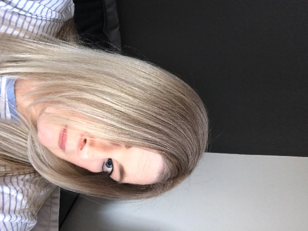 Louise rated us 5 out of 5! #salonselfie