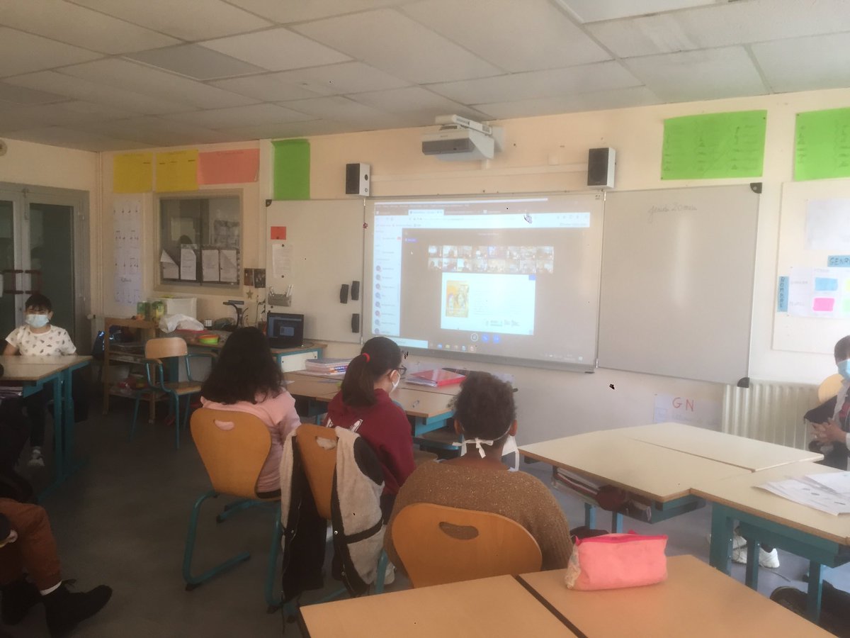 Circo_pre16's tweet photo. Deuxième Prix Concours Olympes de la Parole pour la classe de CM2 Alain Fournier REP+ Michèle Pallet. Bravo aux élèves et équipe enseignante école / collège 👍👏👏#Cpré16 #DSDEN16 #Egalité https://t.co/buNf1HMWrF
