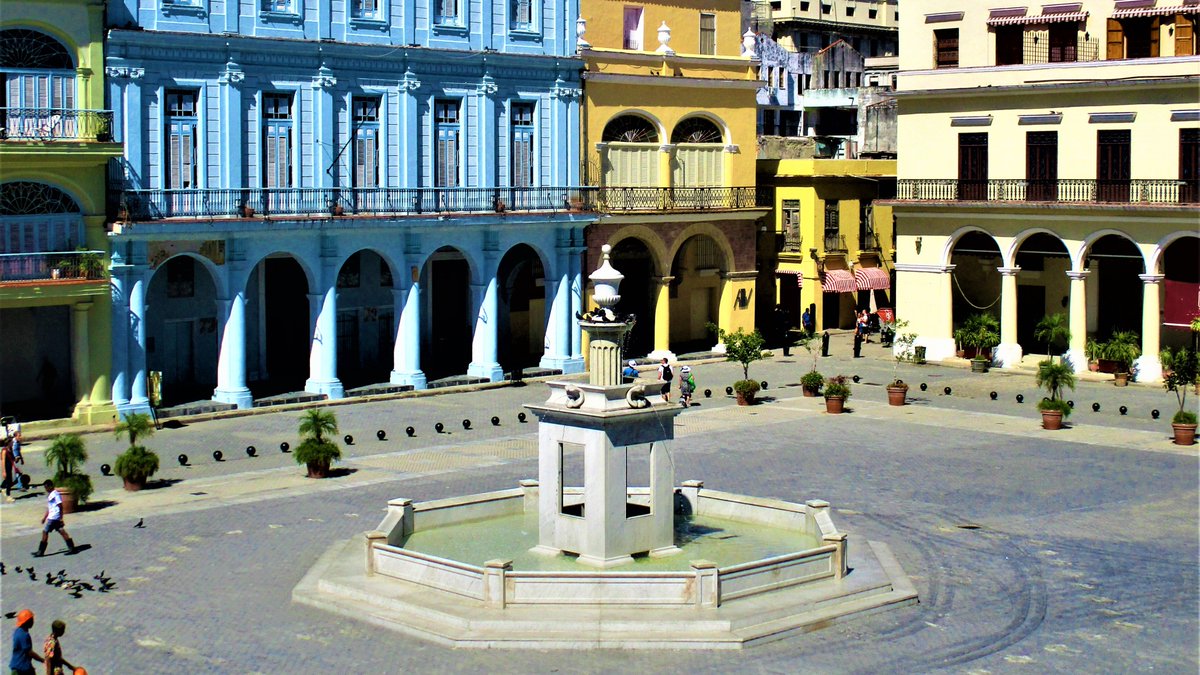 kuking1's tweet photo. Colourful Colonial Buildings of Havana, Cuba #Havana #Cuba #Caribbean #ColonialBuildings #ColoursofCuba https://t.co/vqqLL6iFx9