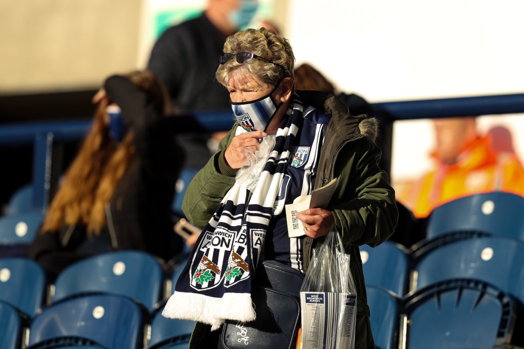 sport_jmp's tweet photo. Fans are back in @premierleague stadiums and it’s absolutely fantastic to see!
📷 @Sportsphotorob | @nickbimages
#burnley #westbrom #premierleague #epl #football #soccer #sportsphotography #footballphotography #fansreturn https://t.co/IaP0OJ6wV8