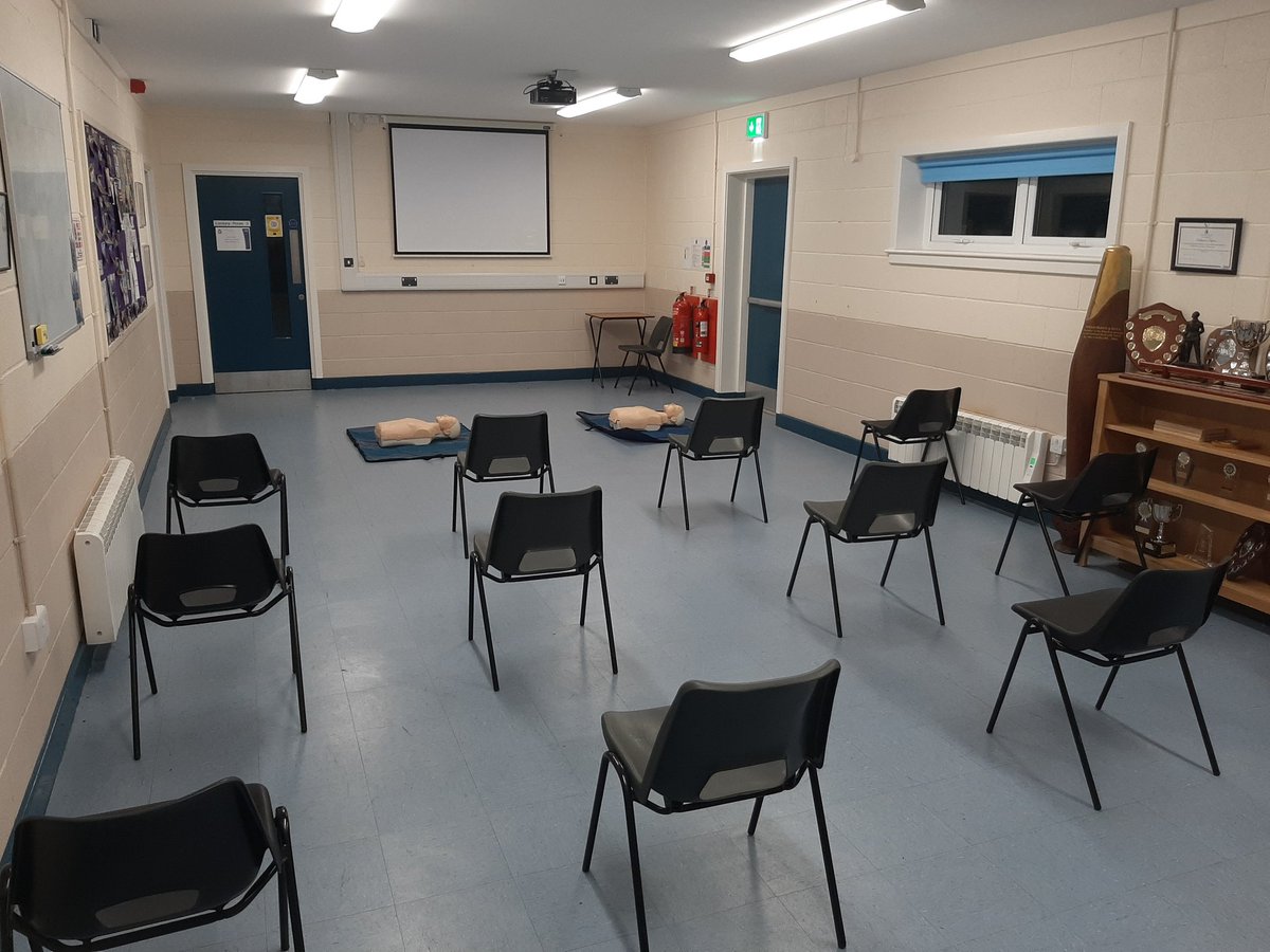 83sqn's tweet photo. It's great to see our first 2 weeks back have been a success!! With cadets spending time having a catch up, gaining a First aid qualification and able to swap any uniform they have no doubt grown out of😁. #education, #Whatwedo, https://t.co/AgAurWggiX