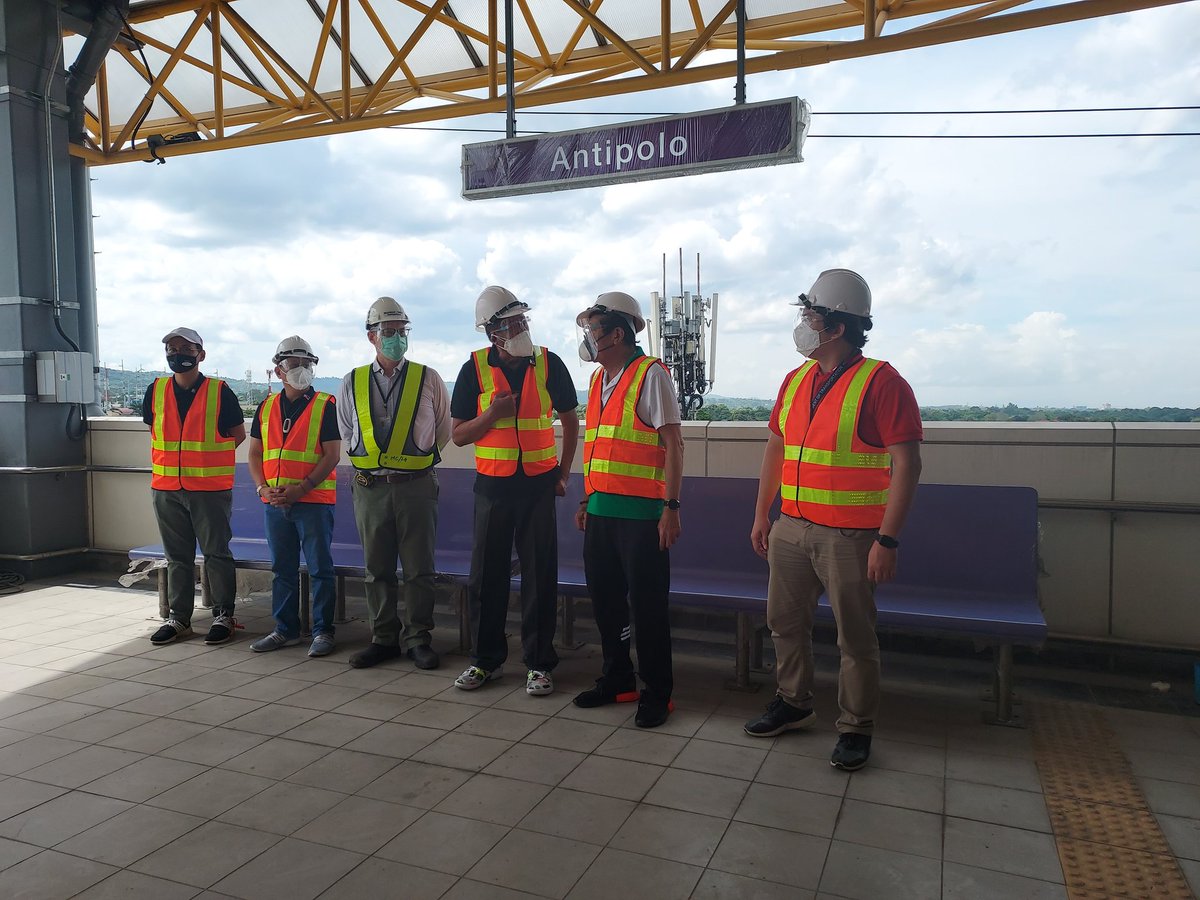 interaksyon's tweet photo. LRT-2 gives the public a preview of the Antipolo Station, the new terminus of Line 2 under the transit's extension.

It is set to operate next month. | via @jsmalasig 

📷: @OfficialLRTA https://t.co/Nm5lf6ijR8