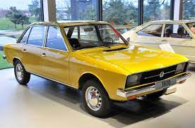 OldMotors's tweet photo. The K70 from Volkswagen was the companies first foray into front engine wheel drive cars, although the model only lasted 4 years it marked the future path of the brand. https://t.co/0Q9pj7ZlN2