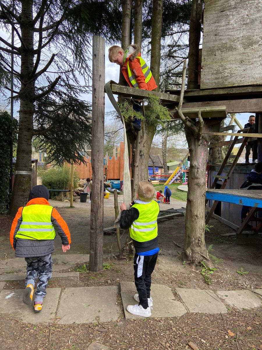 Play_Bradford's tweet photo. Today marks #OutdoorClassroomDay, a global movement that celebrates #OutdoorPlay and learning. Needless to say, we're here for it today and every other day🤸‍♀️ Look how much joy it brings! More info here: https://t.co/mvfbi8tu8d @OutdoorClassDay @OutdoorClassUKI @SembleUK https://t.co/b5AFEsvisX