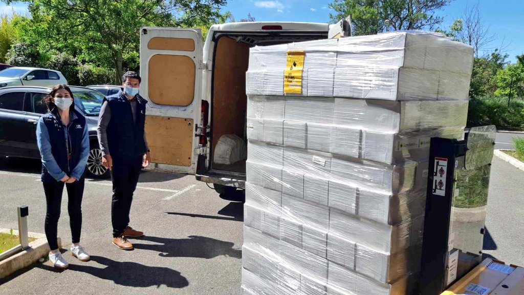 CA_alp_prov's tweet image. Pour la Journée Mondiale des Abeilles🐝🐝,  on sème avec nos clients, sociétaires et élus, des millions de fleurs mellifères sur tout le territoire ! Opération Des fleurs pour les abeilles 🌻🌼avec @OFApidologie  notre Fondation et nos 70 caisses locales !
flowersforbees.com