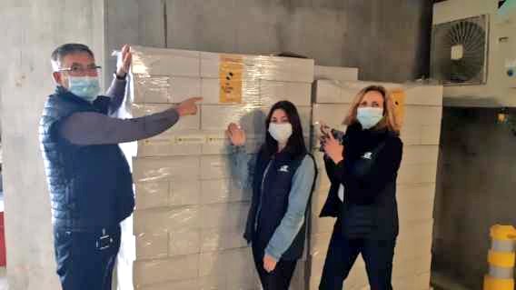 CA_alp_prov's tweet image. Pour la Journée Mondiale des Abeilles🐝🐝,  on sème avec nos clients, sociétaires et élus, des millions de fleurs mellifères sur tout le territoire ! Opération Des fleurs pour les abeilles 🌻🌼avec @OFApidologie  notre Fondation et nos 70 caisses locales !
flowersforbees.com