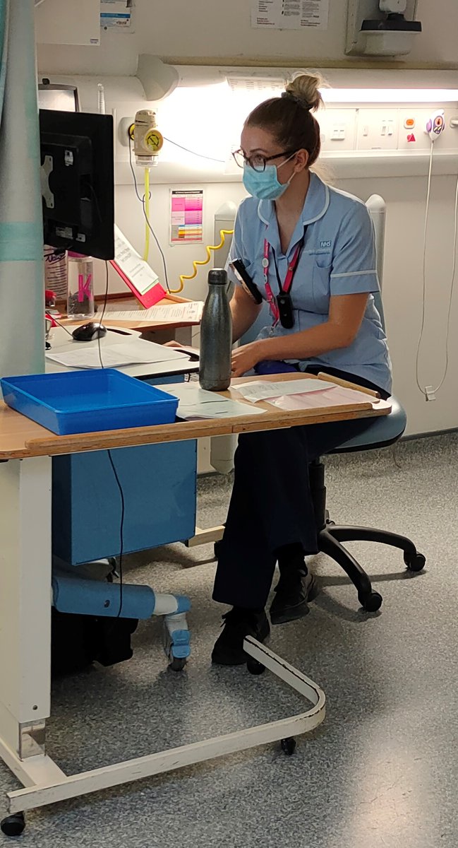 Good morning from @MRI_ED from Dr Venkatesh Gattu and Sister Hannah McGrath both working in our ED Green Area this morning.#24HoursatMRI #AchievingExcellence