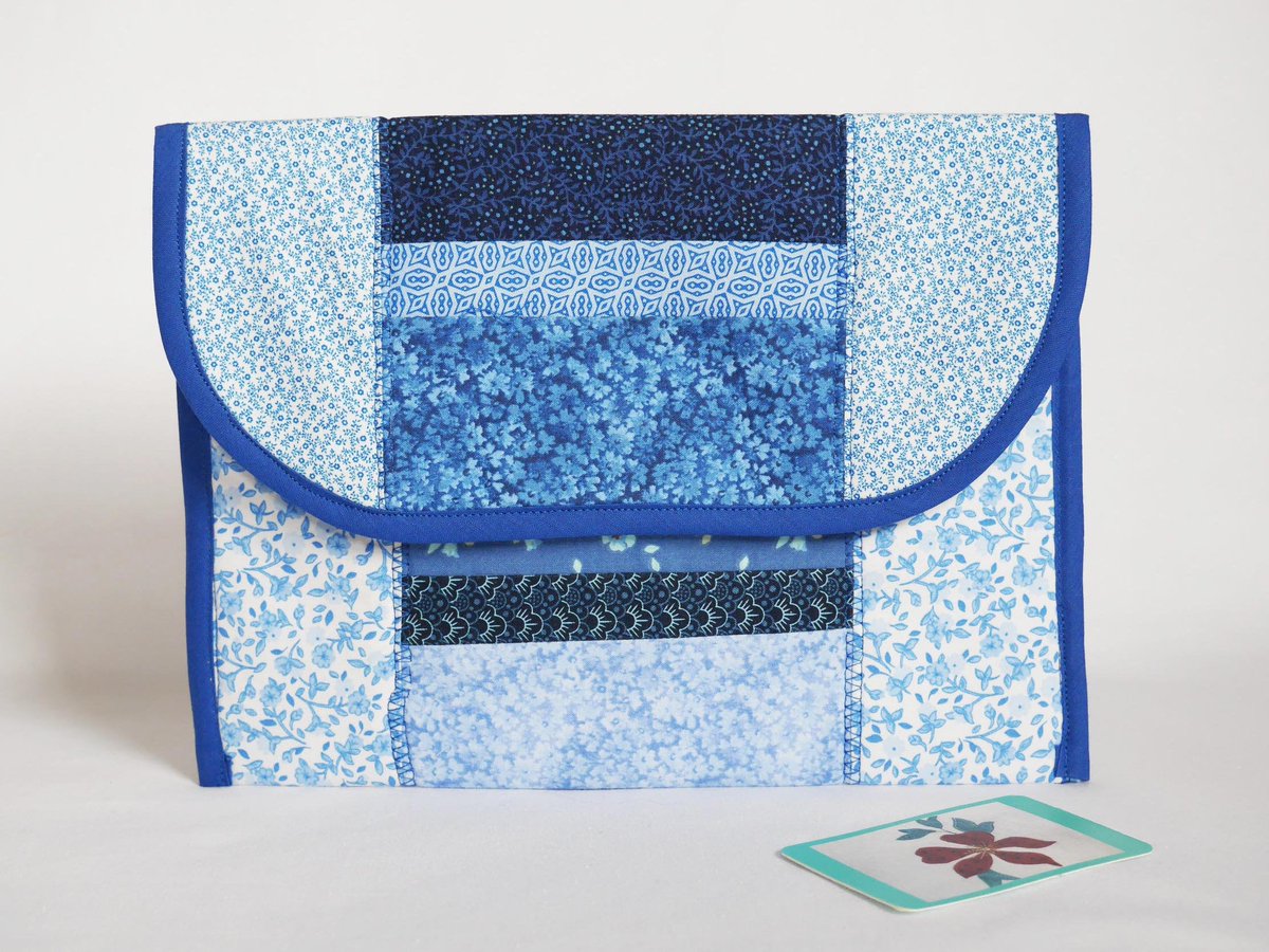 barmadebags's tweet image. I've made use of small #offcuts of printed cotton fabrics for this #patchwork ipad case etsy.me/3v9OrK0 
#elevenseshour #MHHSBD #handmade #reducereusereclaim