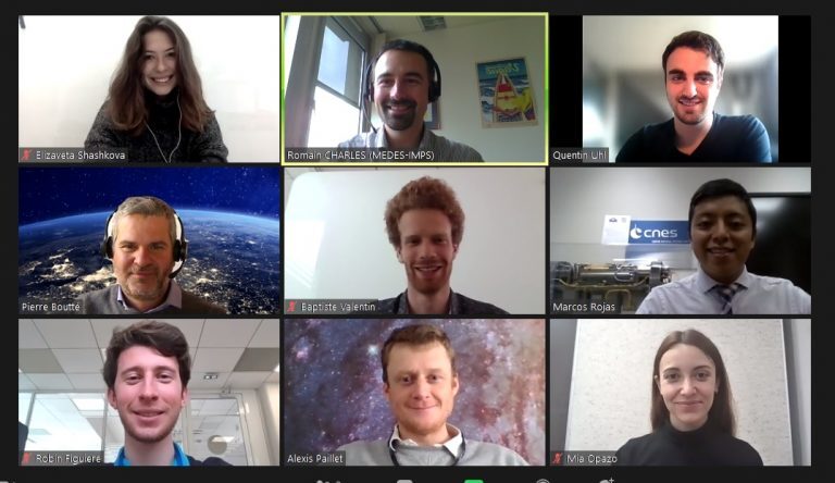 esaspaceflight's tweet photo. Good things come in threes 🚀 Spaceship initiatives in the UK, Germany and now France are bringing students, young professionals and researchers together to test innovative ideas for #Moon exploration. 

https://t.co/4M0SHJ6NVK #ForwardToTheMoon @esa @CNES https://t.co/89ANTZErO0