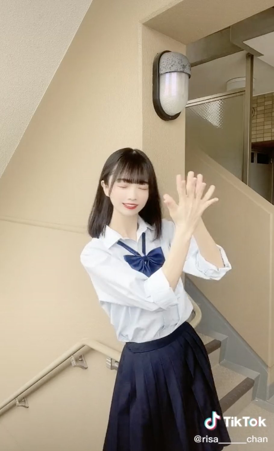 Uzivatel ひでお ヘロ Na Twitteru 本日もおつりさ 清水梨紗 りさちー ルルネージュ Tiktok T Co Tij1zlwevc Twitter
