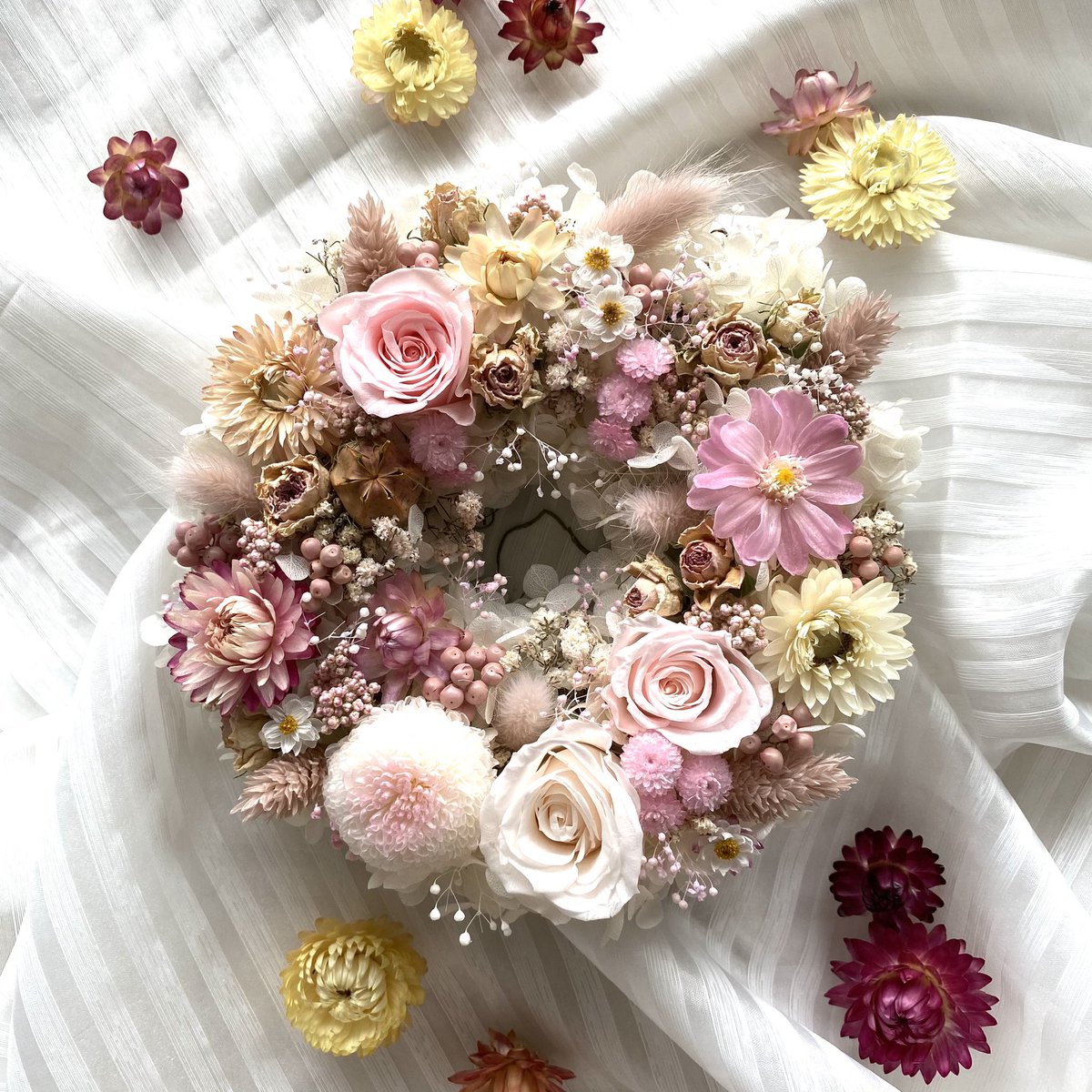 haneflowers's tweet photo. ピンク色には、｢幸福感｣｢安心感｣を与える効果があるカラーです🌸

このご時世、ストレスでイライラしている方が多いと思います😌

どうぞ、お花で癒されますように…☺️ https://t.co/8aY0mrkyQ6