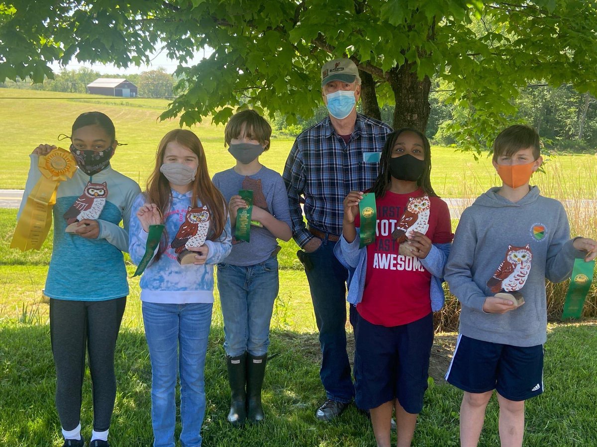 BvilleSchool's tweet photo. Congratulations to Anasia, Barnesville School 5th grader, for placing 3rd in the 2021 Virtually Modified Ward World Championship offered by The award Museum!🏅
#WardWorld #birdcarving #WardWorldChampionships https://t.co/sHvINM5x6t