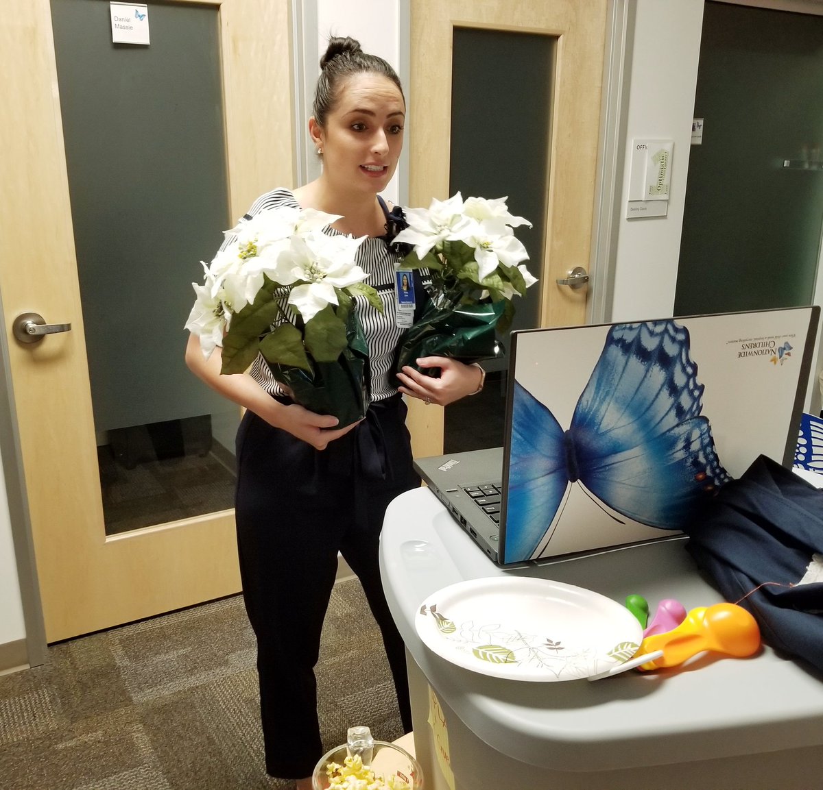 SusanDoud's tweet photo. Talking virtually w/@ColsCitySchools Devonshire Elementary students about #Jobs @NCHCareers. Thanks @reynbecca @GroveNCH &amp; Kyle..It's Tools of The Trade. Tell me what jobs you see below! # https://t.co/h30cSE7o6W