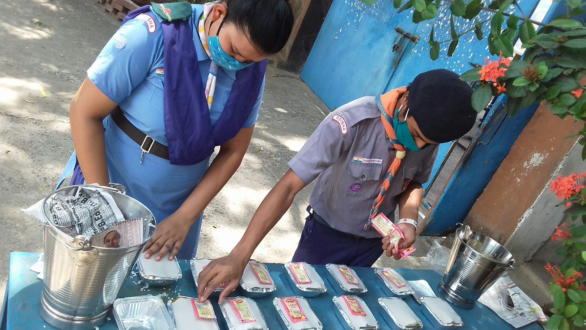 SaloKujur's tweet photo. “Use your God-given gifts to serve others."
The Rovers and Rangers of Bargaon iti group of Odisha State Bharat Scouts and Guides are spend their times in community service.
#bsgindia
#OSBSG
#worldscouting
#mopindia
#stcbargaoniti
#happyscouting
#WOSM
#WAGGGS https://t.co/kIifzOa06m