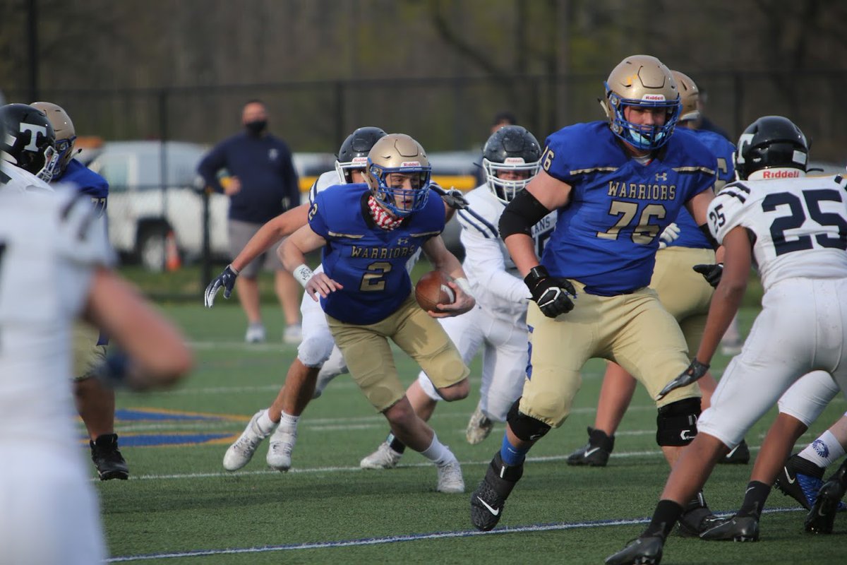 SchroederFtball's tweet photo. Congrats to our guy @Jml4W for being named G&amp;G Fitness AA Federation 1st Team All Star. #Family https://t.co/RwywRMiu9s