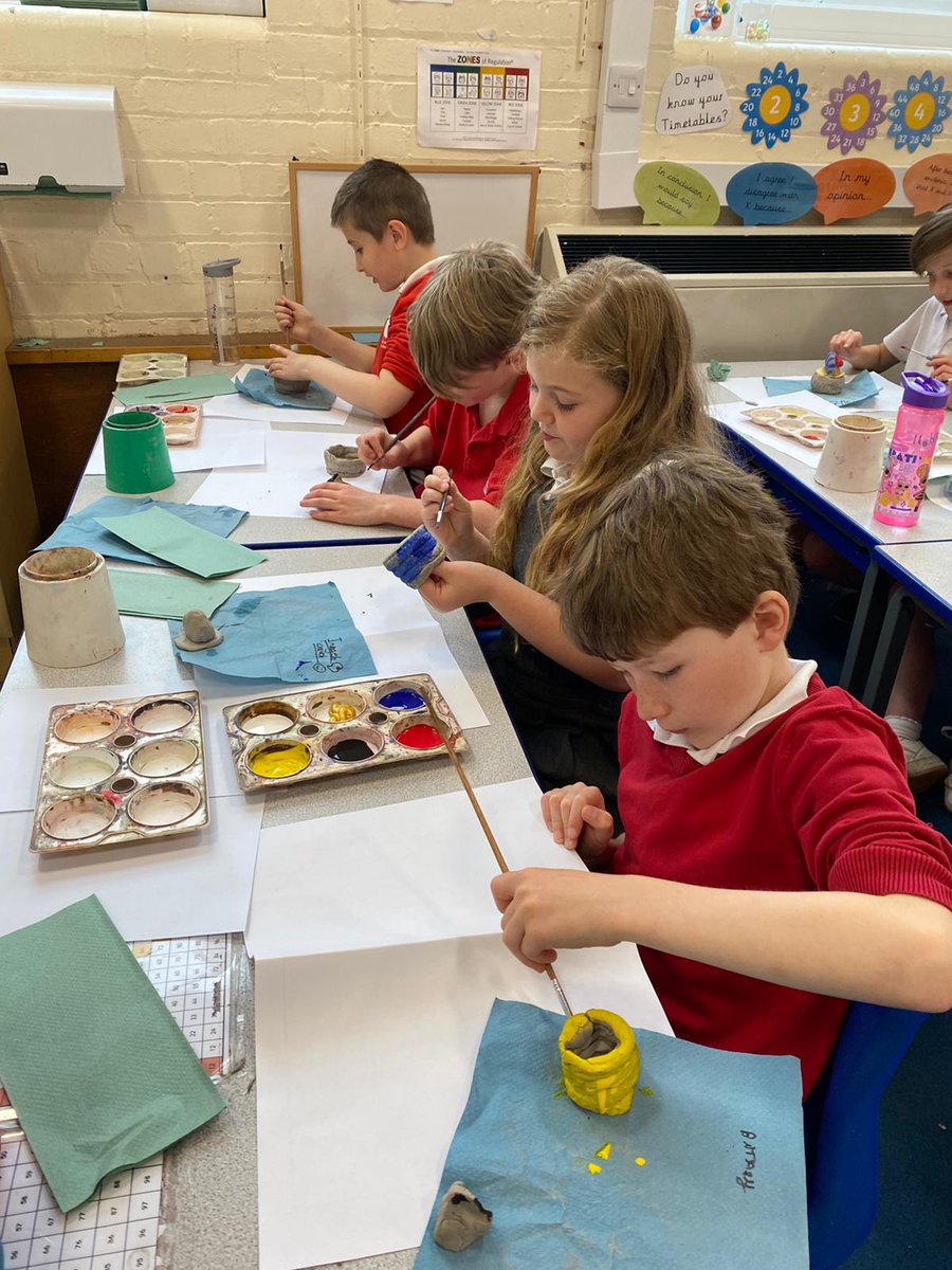 DringhousesPS's tweet photo. It was class 6 and 7's turn to paint their clay canopic jars today. We are so pleased with how they turned out and can't wait for them to dry. #DringArt #DringHistory https://t.co/kUXkk7qlB8