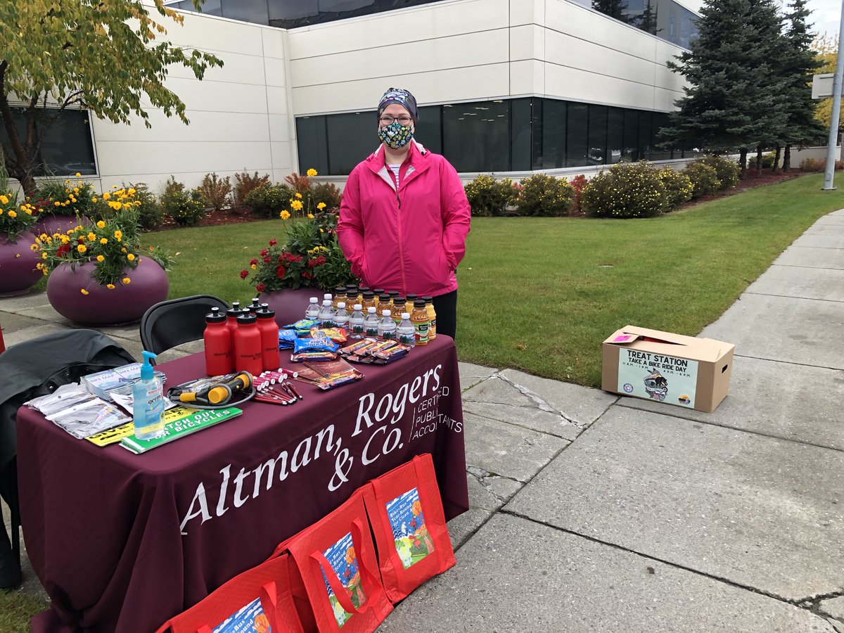 altmanrogers's tweet photo. See you tomorrow at our treat station on 3000 C St for @BikeAnchorage Bike to Wherever Day! #biketowork #bikeanchorage #bikingisfun https://t.co/gJKPYkjEFk