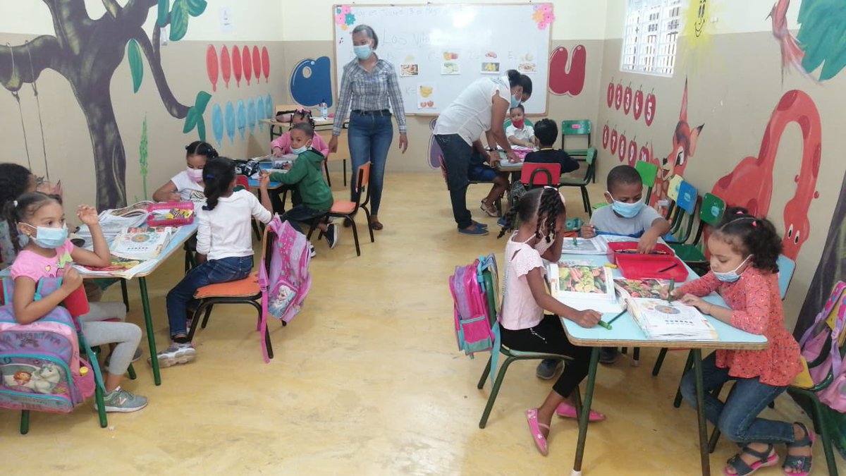 SolidRockIntl's tweet image. Students at the Lucille Rupp school have been enjoying opportunities throughout the week for in-person learning. Please be in prayer for what lies ahead in the upcoming school year!