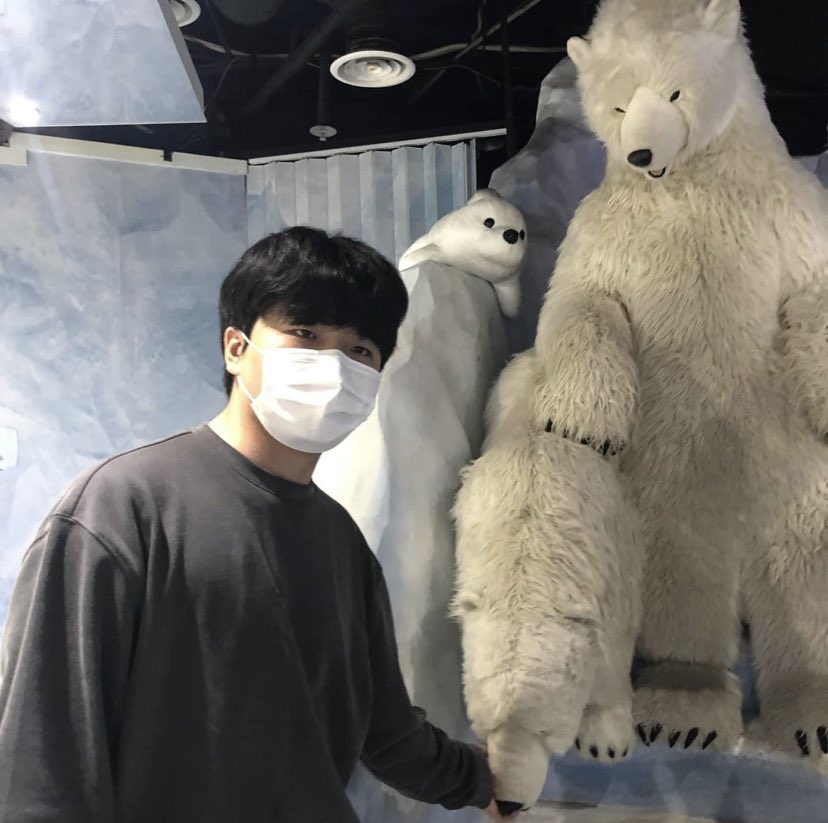 PDoH__'s tweet photo. 박도현 옆에 박도현 ⌯'▾'⌯ https://t.co/MUM4zEIBCy