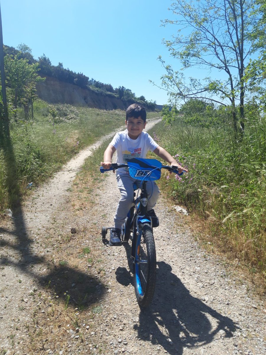 korucuk57's tweet photo. #okuldışardagünü 🚲🚲 @YLDZercan1957 @sinopilmem   Her türlü etkinliğe varız😊 https://t.co/E1CFcss0fU