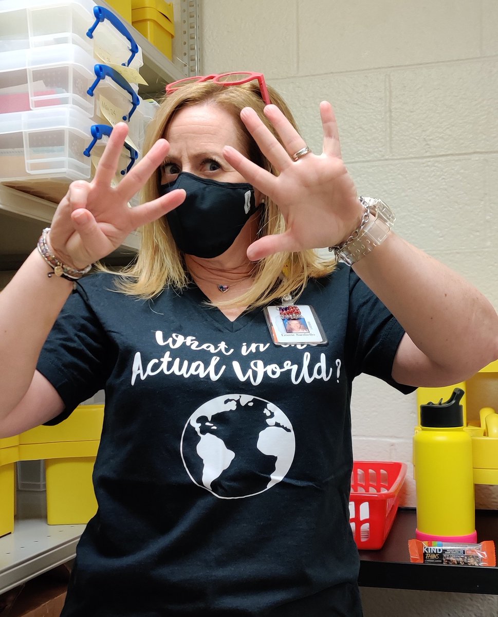 LSardiello's tweet photo. Day 8 coming back to redeem itself...
#shoulbhavevwornthisshirtyesterday
#wegotthis
#testingandtestingandtesting
@WCPSSTesting https://t.co/XCFnXwFVa3