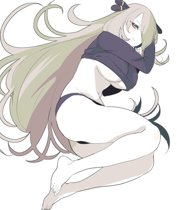 下乳シロナさん 