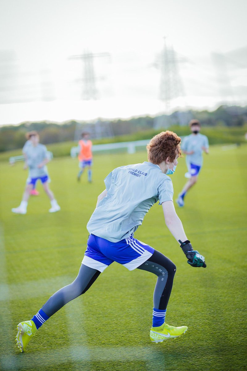 Worldclassprem's tweet photo. Training pictures 📸⁣
⁣
Who would you like to see in our next round of training pictures?🤔 let us know!⁣
⁣
Be World Class 🟠🔵⁣
#worldclasspremier #playtherightway #trainingpics #soccerpics #soccer #beworldclass #joinworldclass https://t.co/XgRgbDjyn3