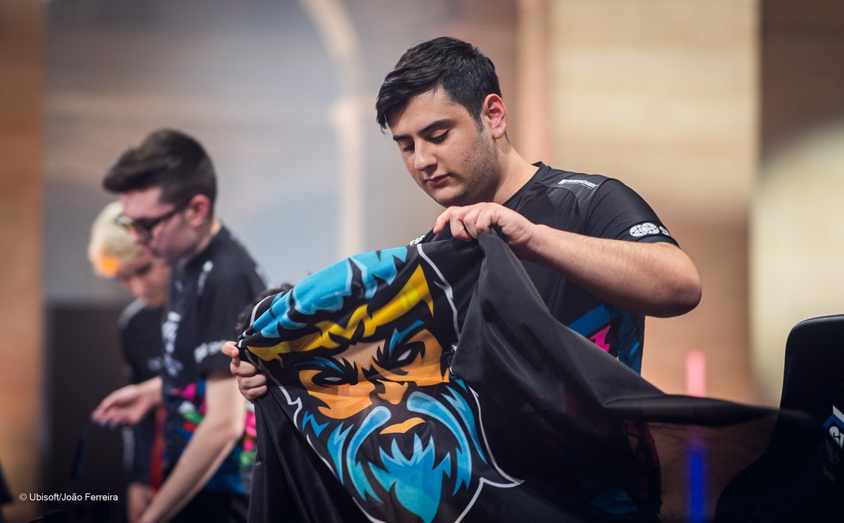 mkersofficial's tweet image. Solo GRAZIE ragazzi. Finisce qui la nostra incredibile avventura al Six Invitational. Torneremo ancora più forti. Grazie a tutti per il supporto. 🇮🇹 GG @TSM  
#GoMkers