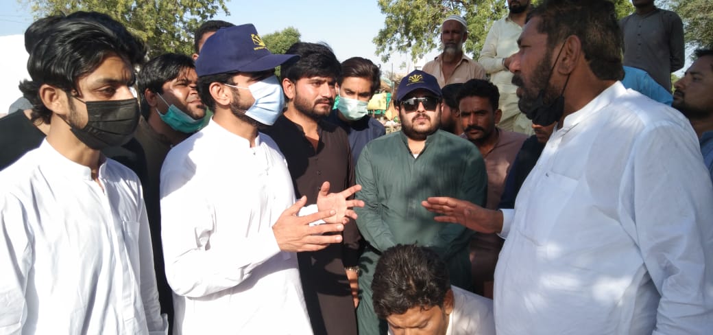 JunaidALaghari's tweet photo. Election Day
Team #PSFSindh with #PsfDistBadin jiyala of PSF visited Different polling stations of ps 70 Matli Dist Badin with president #PSFSindh @psfmansoor @LalaMuradKhan @MuzamilKhanPSF @ZubairJamaliPK @NadirPanhwar1 InshAllah ppp will win with highly margin #BadinBhuttoKa https://t.co/i36BhcRAoa