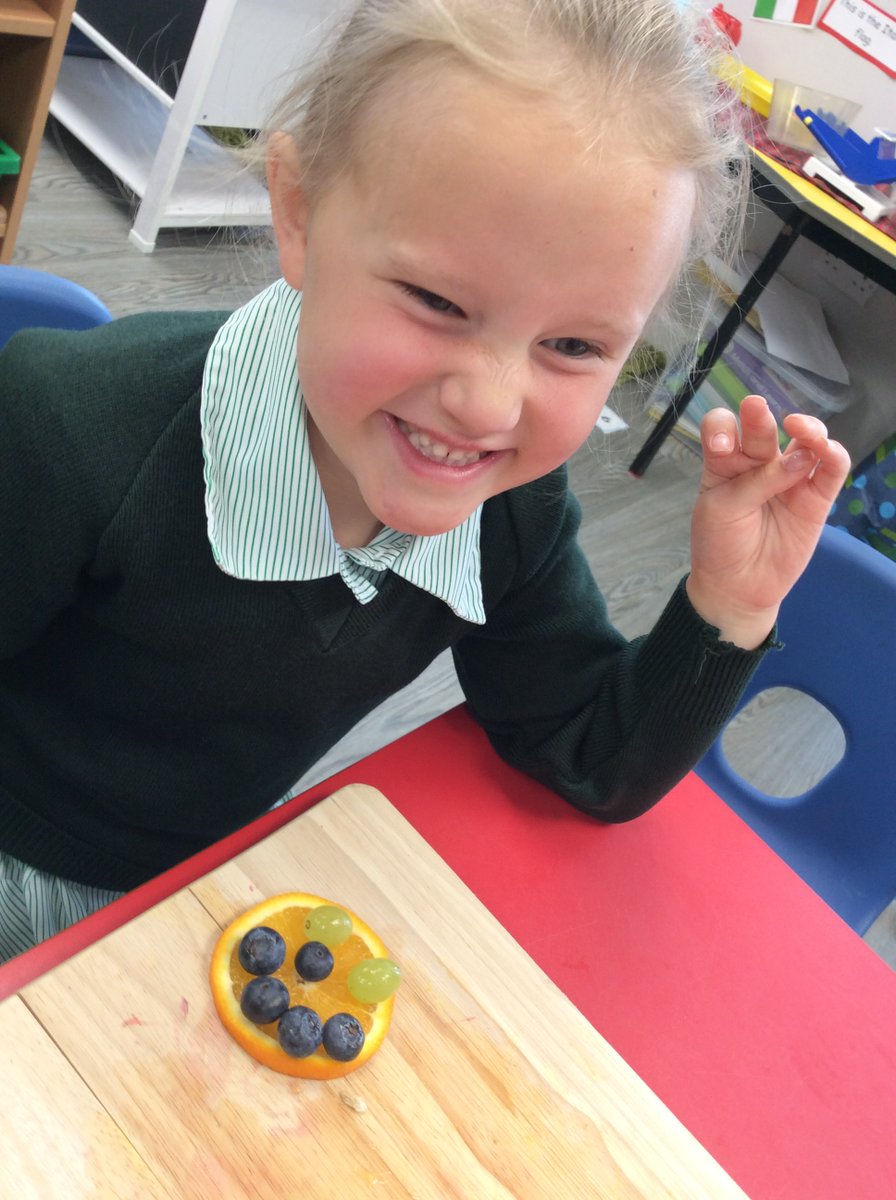 TheDownsSchool's tweet photo. A fresh, vibrant, nutrient-rich fruit salad even The Very Hungry Caterpillar would enjoy! After reading
@ericcarle beloved story about a ravenous caterpillar, Reception were inspired to try a variety of fruits and learn about healthy eating ππ¦
#spacetoexplore #spacetoexpress https://t.co/ziL2GnWrR8