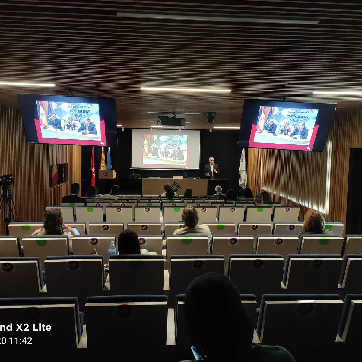 legadomaria's tweet photo. Hoy hemos compartido la mañana con los alumnos de@ufvmadrid
dando una conferencia "Lección de Vida"donde se comunican a través del óptimismo, los valores y el ADN de Maria, a lo largo de su vida personal y profesional.
Muchas gracias por acogernos❤️
 @ufvmadrid @UFVComunicacion https://t.co/blbAmCa58X