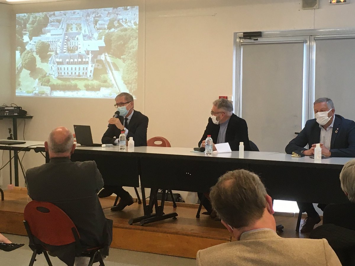 Dominique Moyse (@domoyse) on Twitter photo Présentation par Xavier Bailly administrateur de <a href="/villers_c/">Château de Villers-C</a> et future cité internationale de la langue française aux élus sud Aisne, je défend l’idée d’un projet global de territoire qui soit aussi un lieu grand public <a href="/leCMN/">le CMN</a> merci pour cet exposé <a href="/hautsdefrance/">Région Hauts-de-France</a> <a href="/xavierbertrand/">Xavier Bertrand</a> Présentation par Xavier Bailly administrateur de <a href="/villers_c/">Château de Villers-C</a> et future cité internationale de la langue française aux élus sud Aisne, je défend l’idée d’un projet global de territoire qui soit aussi un lieu grand public <a href="/leCMN/">le CMN</a> merci pour cet exposé <a href="/hautsdefrance/">Région Hauts-de-France</a> <a href="/xavierbertrand/">Xavier Bertrand</a>