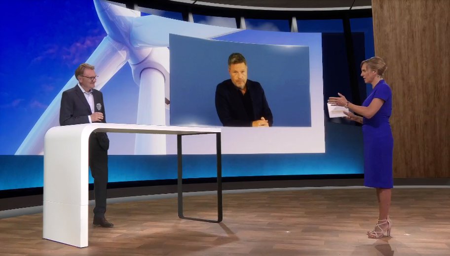 "Wir müssen unsere Bemühungen zum Klimaschutz beschleunigen und konkret werden", so Robert Habeck <a href="/Die_Gruenen/">BÜNDNIS 90/DIE GRÜNEN</a> im Gespräch mit #VDI-Präsident Volker Kefer #DIT2021