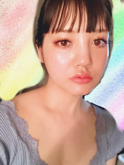 元みづなれい（退役女優）’s pics and videos