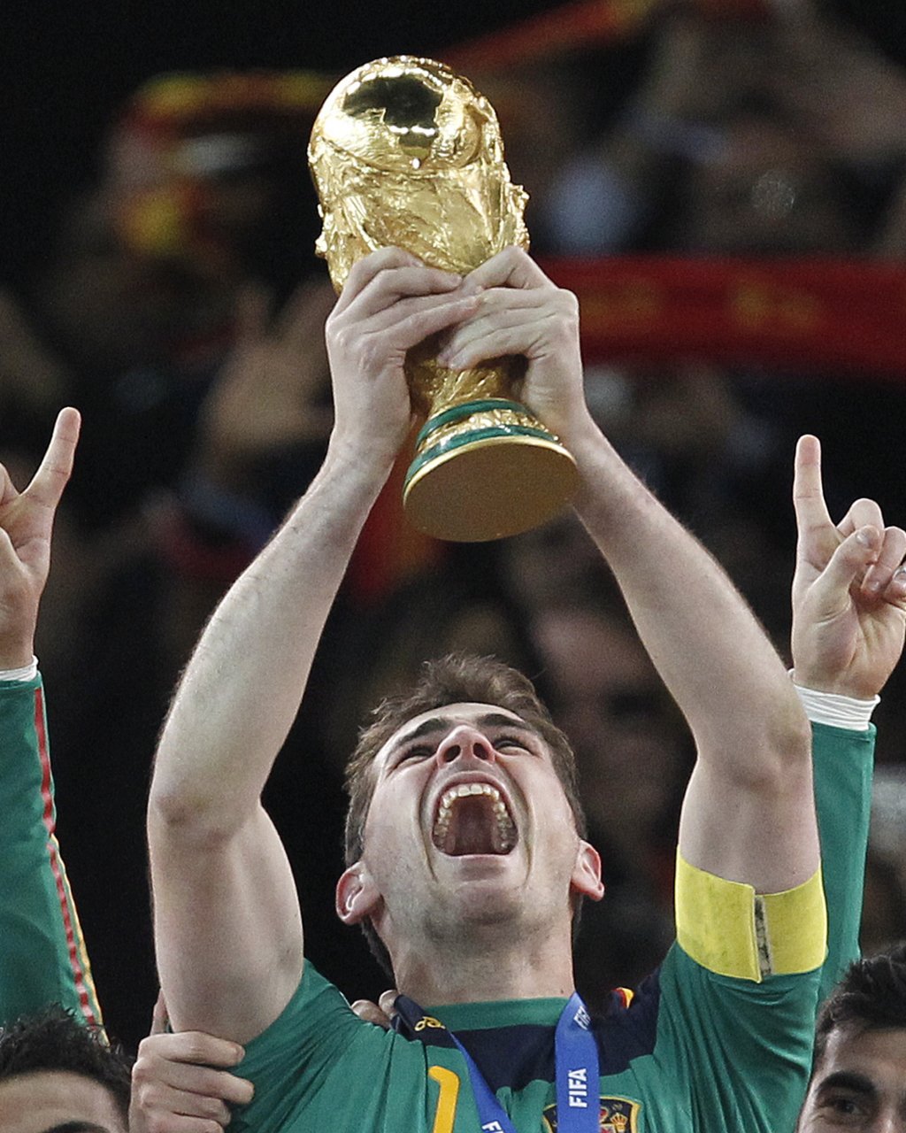 Happy 40th birthday to the greatest GK of all time, San Iker Casillas. Never will there be someone like you.   