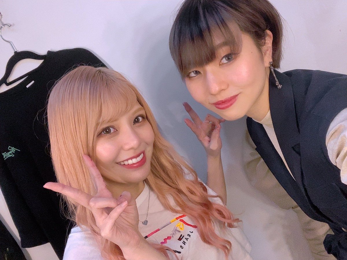 mimori_dr's tweet photo. 急遽でしたが
#SuperLapin さんサポートでした！
貴重な時間と楽しい時間
ありがとうございました！
四つ打ちダンス曲は楽しい♪
👹🥁Myuさんと📷 https://t.co/6oAoM0TYAD